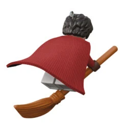 Hallmark Quidditch™ Seeker Harry Potter™ LEGO® Minifigure Ornament -Hallmark Shop Harry Potter LEGO Minifig Keepsake Ornament 1899QXI6039 06