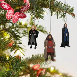 Front Page -Hallmark Shop Hermione Hagrid Snape Keepsake Ornaments 2999QXM9259 02