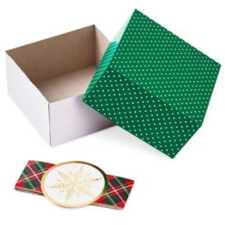 Hallmark Joy To You 3-Pack Christmas Gift Boxes, Assorted Sizes And Designs 8 Hallmark Joy To You 3-Pack Christmas Gift Boxes, Assorted Sizes And Designs -Hallmark Shop Joy to You Assorted Christmas Gift Boxes 55XBC1128 04